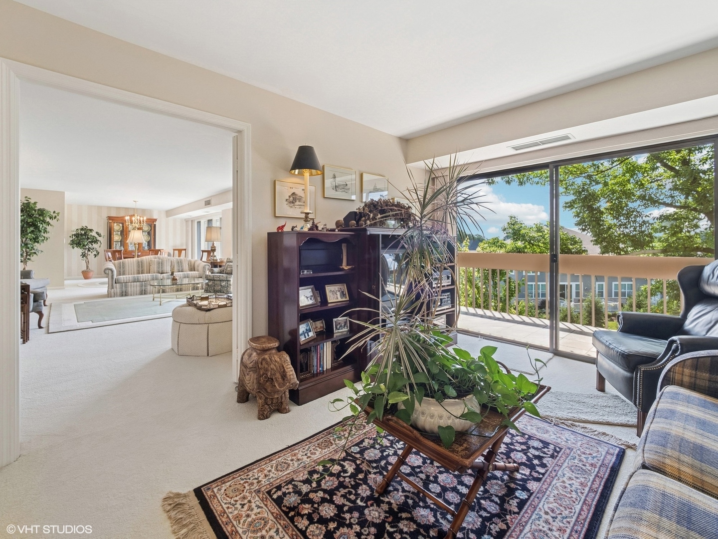 1671 Mission Hills Road, Unit 308 Northbrook, IL 60062 - Photo 8 of 24 Gallery Image 8