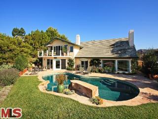 2601 Cordelia Road Los Angeles, CA 90049 - Photo 1 of 1