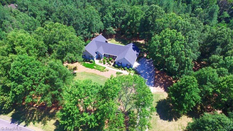 440 North Clodfelter Road High Point, NC 27265 - Photo 1 of 30 Gallery Image 1