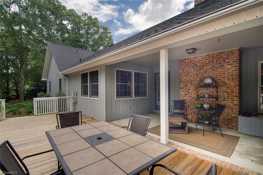440 North Clodfelter Road High Point, NC 27265 - Photo 2 of 30 Gallery Image 2