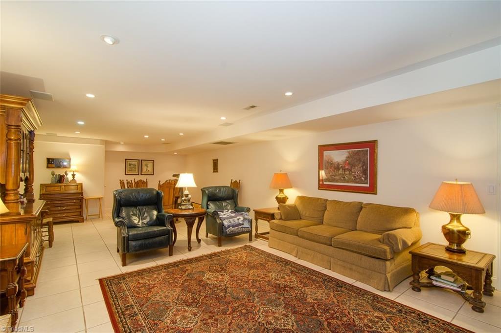 440 North Clodfelter Road High Point, NC 27265 - Photo 17 of 30 Gallery Image 17