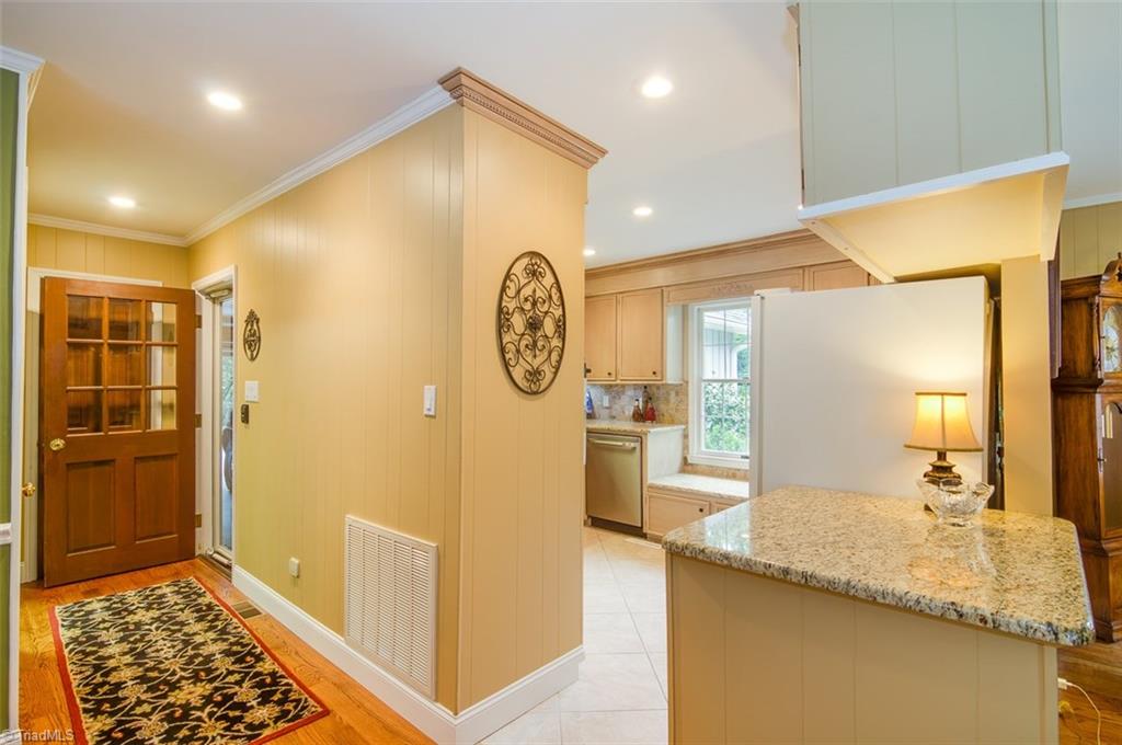 440 North Clodfelter Road High Point, NC 27265 - Photo 25 of 30 Gallery Image 25
