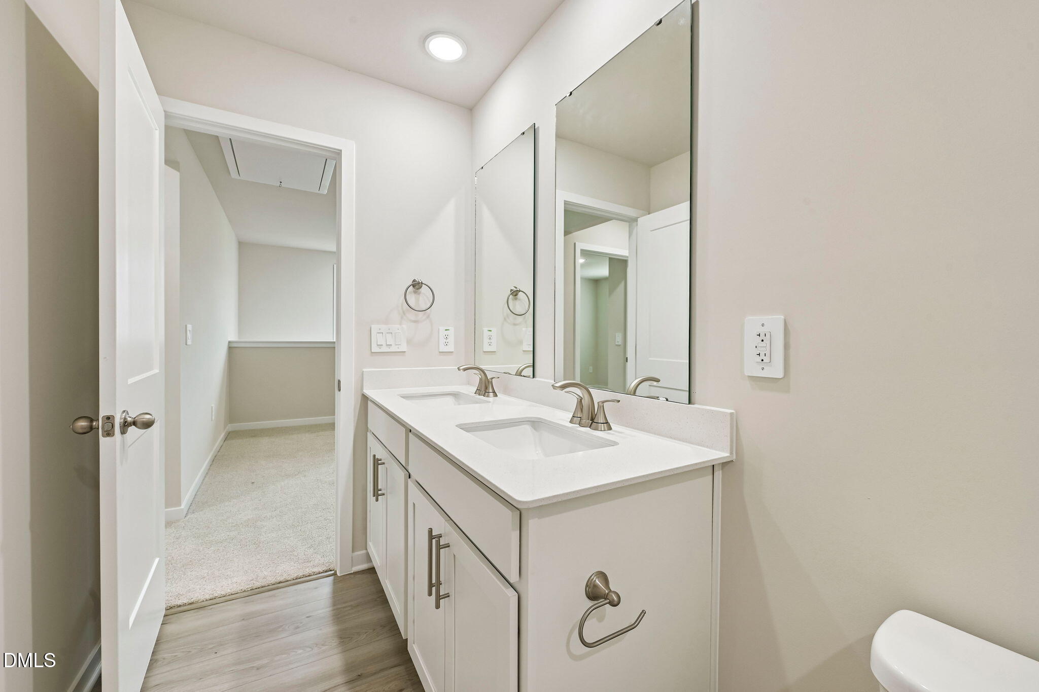 1513 Hatteras Road Durham, NC 27703 - Photo 32 of 43 32-web-or-mls-Raleigh - Avalon Place - 1