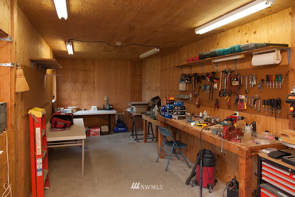 3443 West McLeod Road Bellingham, WA 98225 - Photo 24 of 25 Gallery Image 24