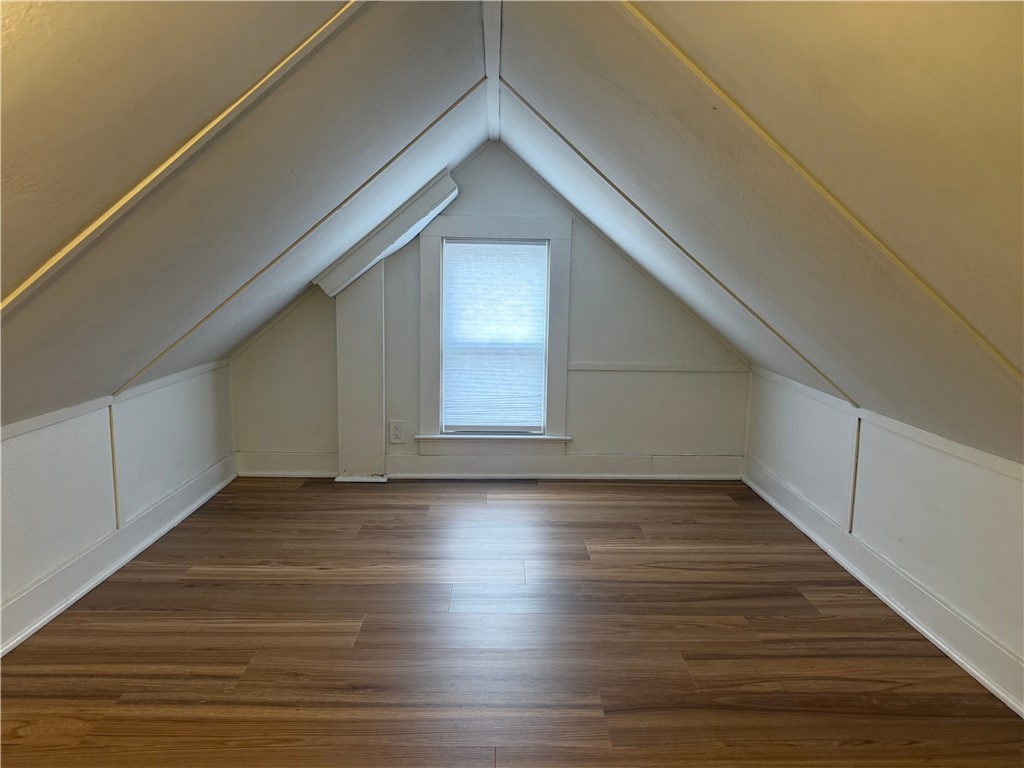 355 Caroline Street Rochester, NY 14620 - Photo 13 of 23