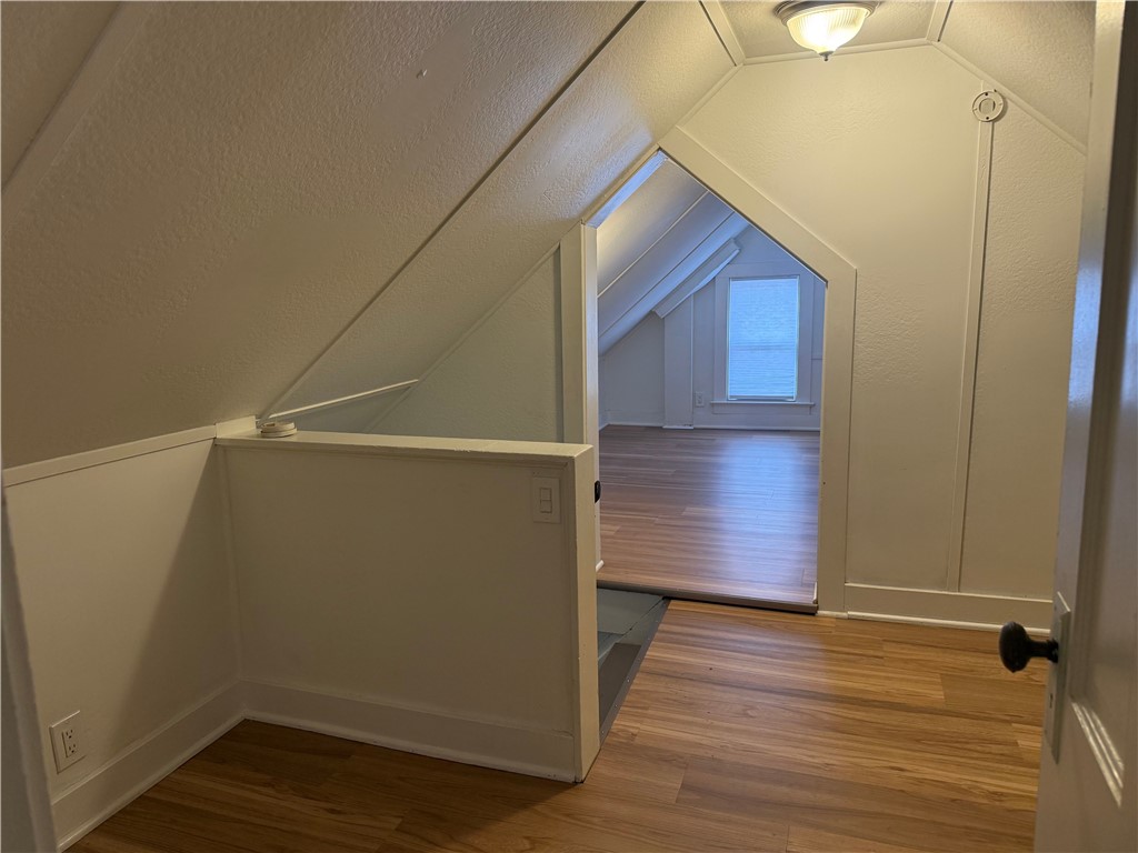 355 Caroline Street Rochester, NY 14620 - Photo 14 of 23