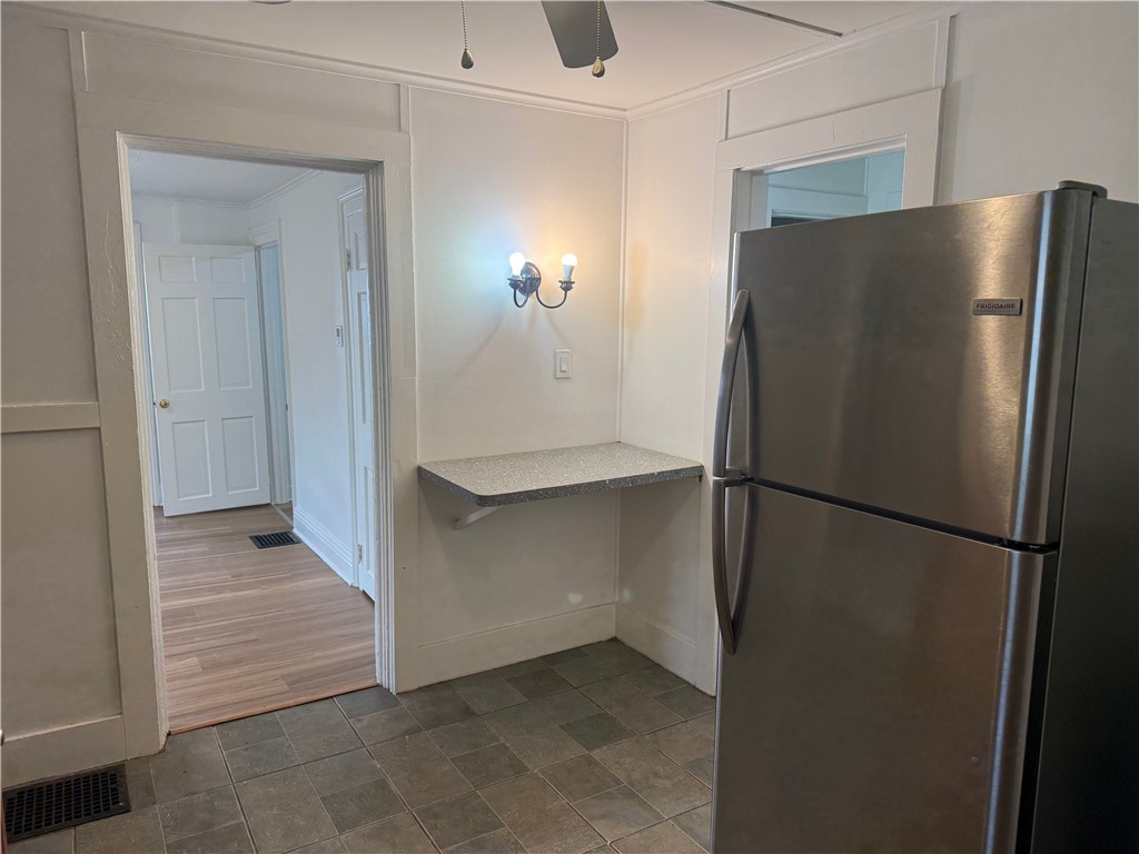 355 Caroline Street Rochester, NY 14620 - Photo 19 of 23