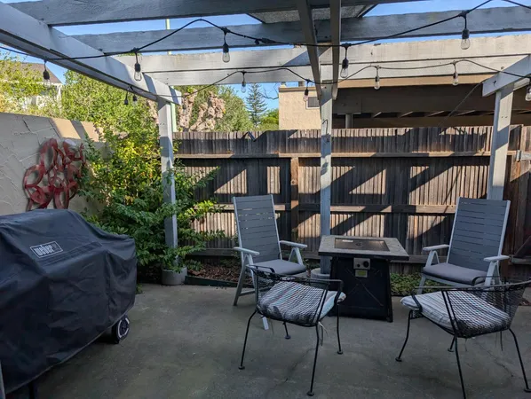 $319,900 | 2334 Via Camino Avenue, Carmichael, CA 95608