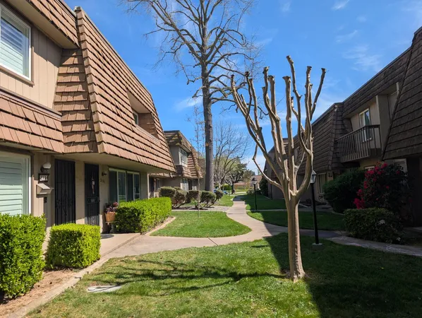 $330,000 | 2334 Via Camino Avenue, Carmichael, CA 95608