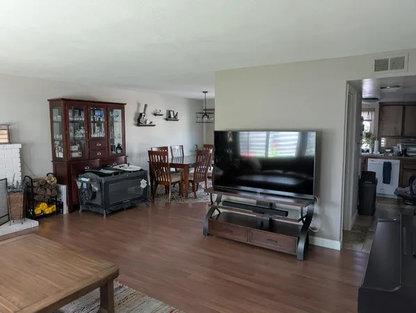 $330,000 | 2334 Via Camino Avenue, Carmichael, CA 95608