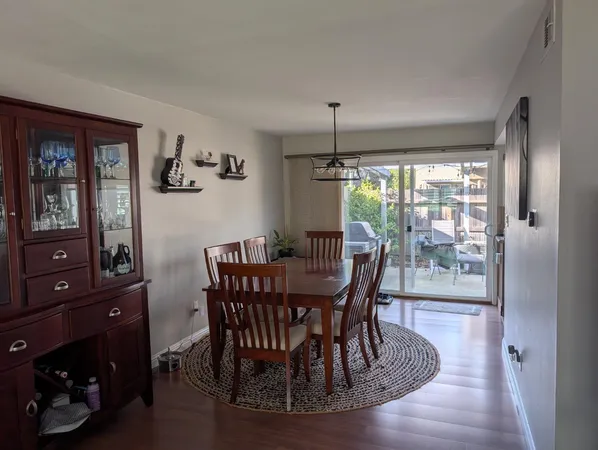 $330,000 | 2334 Via Camino Avenue, Carmichael, CA 95608