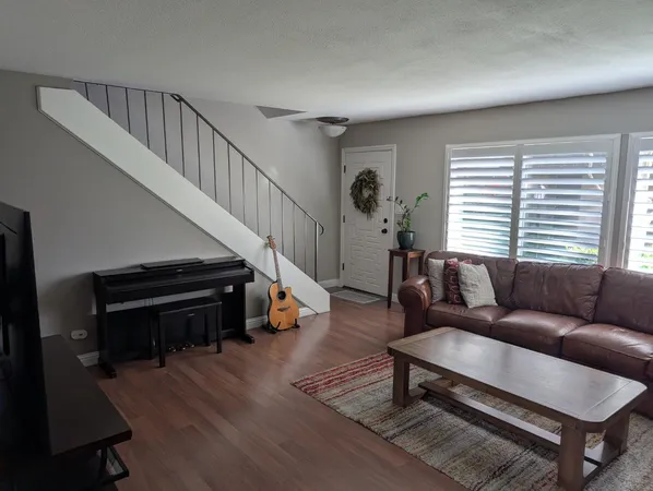$319,900 | 2334 Via Camino Avenue, Carmichael, CA 95608