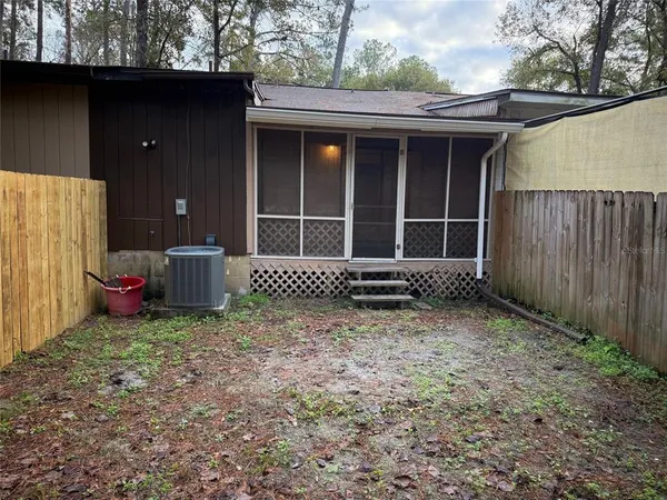 $1,000 | 7028 Southwest 46 Avenue, Gainesville, FL 32608