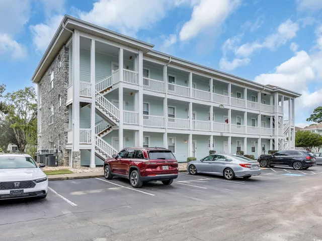 $233,000 | 4679 Wild Iris Drive, Unit 301, Myrtle Beach, SC 29577