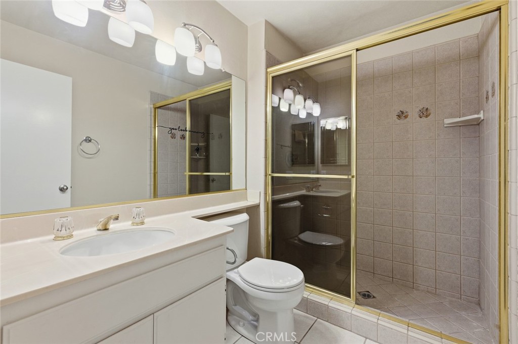 919 Auburn Road San Dimas, CA 91773 - Photo 34 of 52 Hall Bath