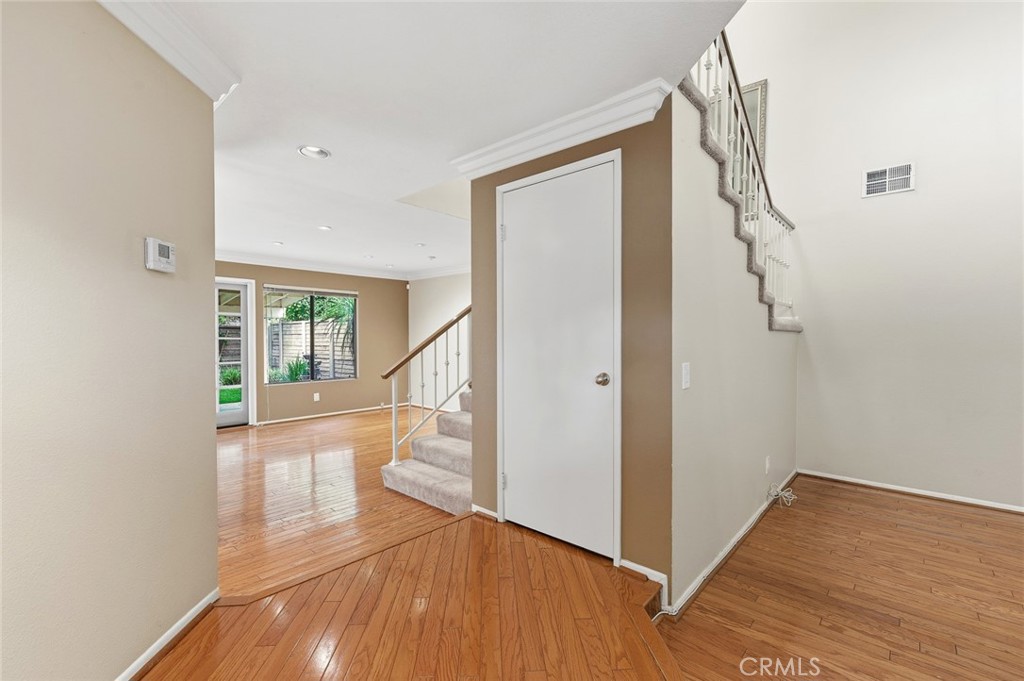 919 Auburn Road San Dimas, CA 91773 - Photo 6 of 52 View from entry