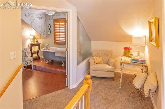 5 Marbeck Road Manitou Springs, CO 80829 - Photo 13 of 42 Upstairs landing