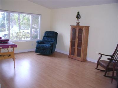 4352 Goodson Way Rohnert Park, CA 94928 - Photo 5 of 9 a living room with furniture and a window