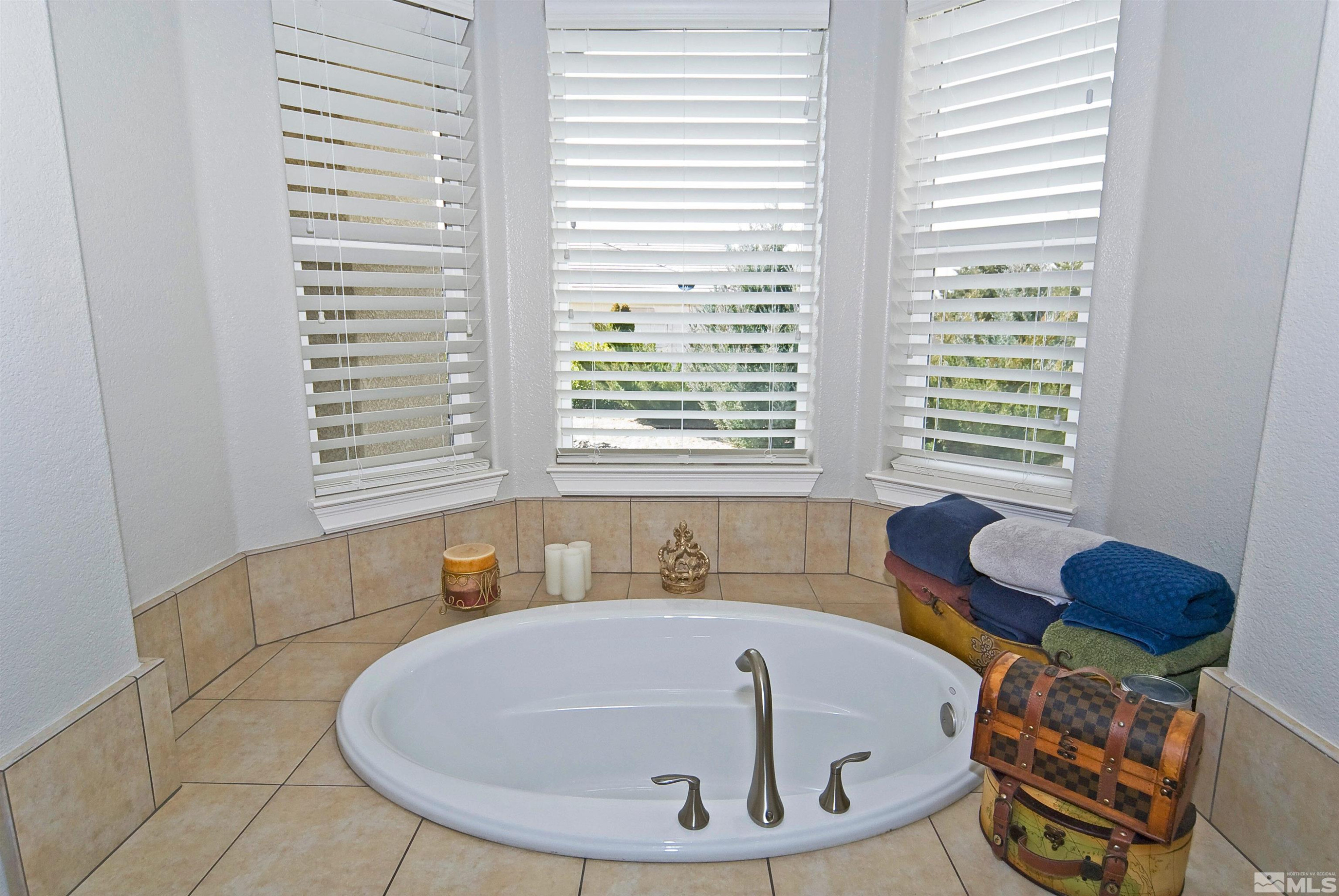 490 Spanish Sand Drive Sparks, NV 89441 - Photo 19 of 37 Photo 18