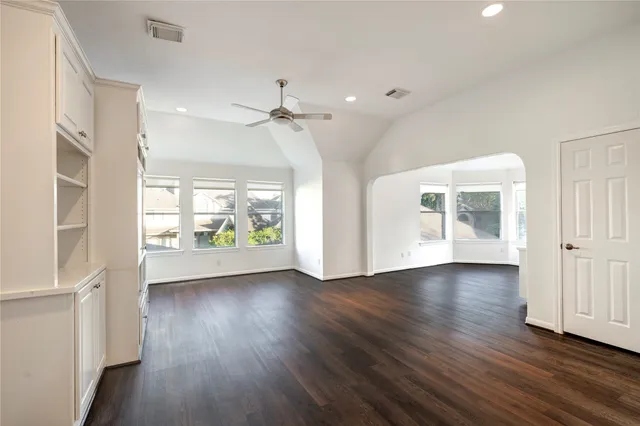 $650,000 | 6206 Chestnut Peak Court, Kingwood, TX 77345