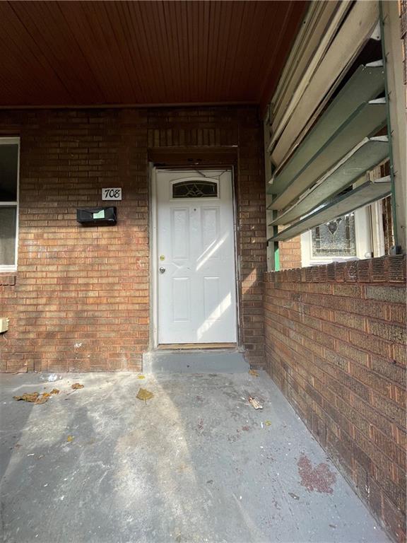 708 Webster Terrace Pittsburgh, PA 15219 - Photo 2 of 22 a view of empty room
