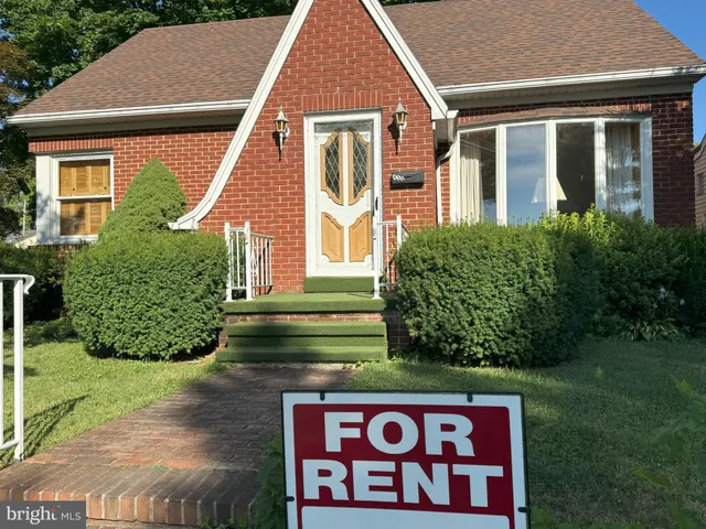 $1,850 | 430 Moul Avenue, Hanover, PA 17331