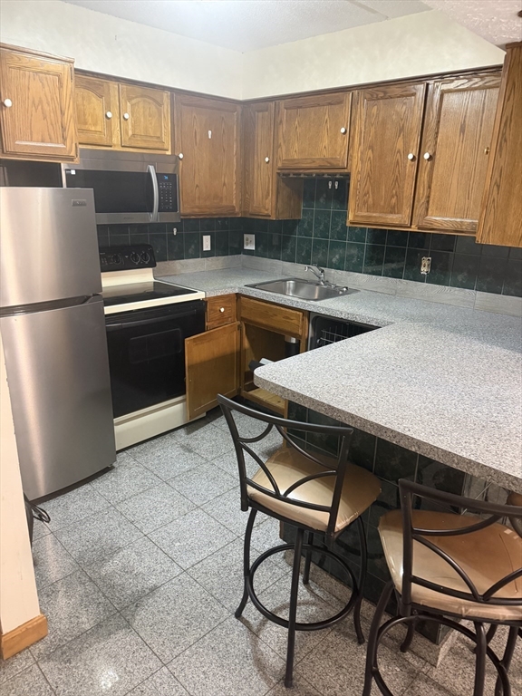 60 Rantoul Street, Unit 114N Beverly, MA 01915 - Photo 2 of 18