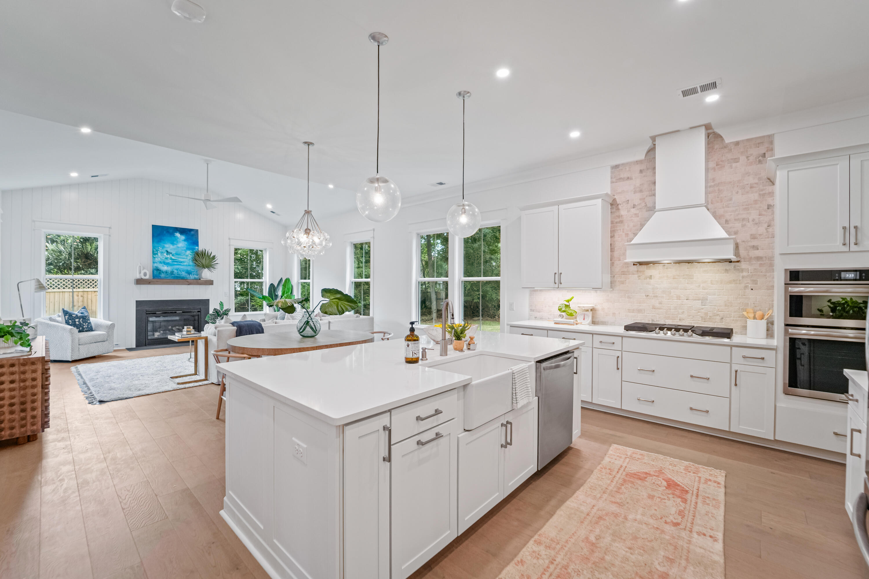 5710 Barbary Coast Road Hollywood, SC 29449 - Photo 14 of 60 kitchen
