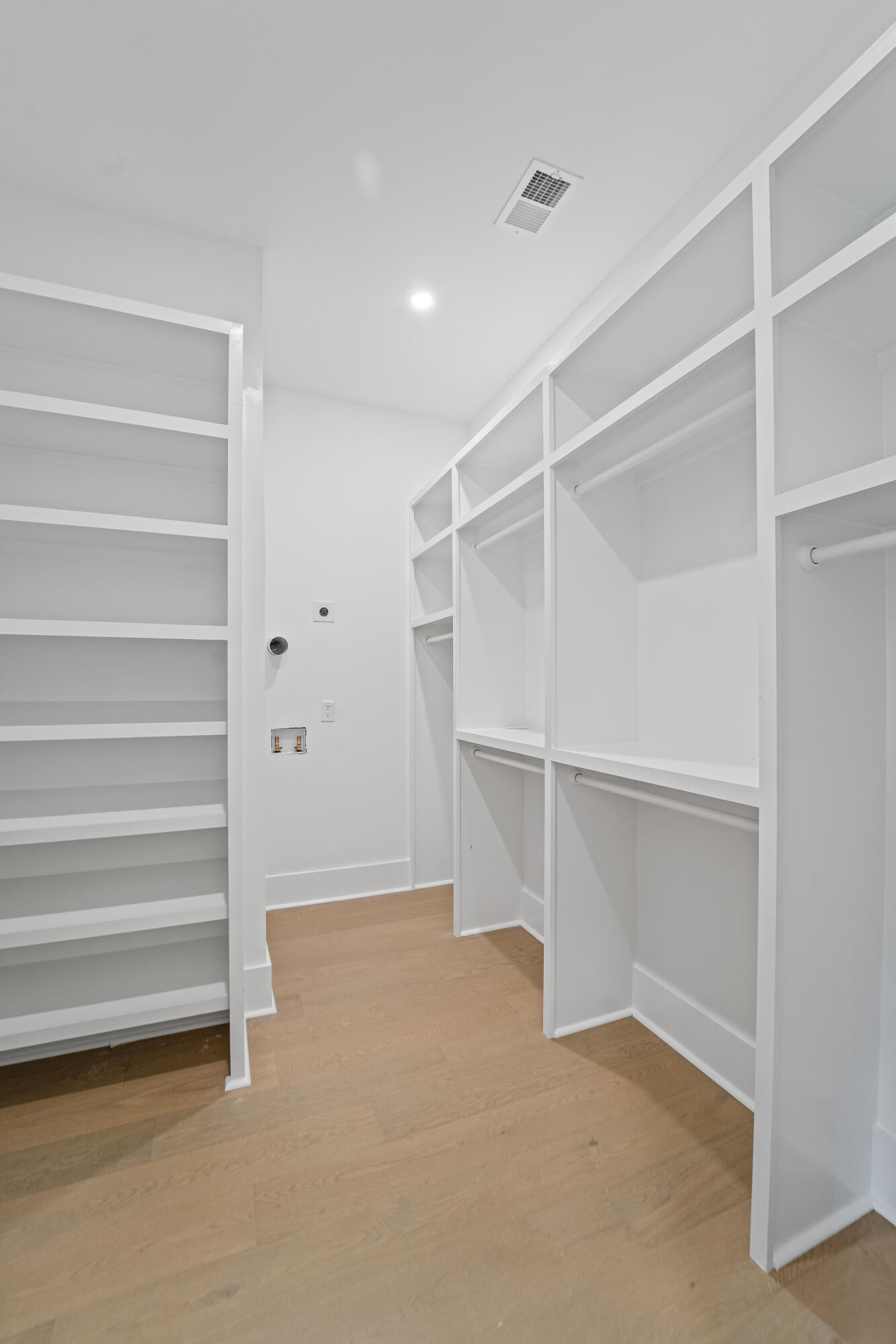 5710 Barbary Coast Road Hollywood, SC 29449 - Photo 34 of 60 walk-in closet