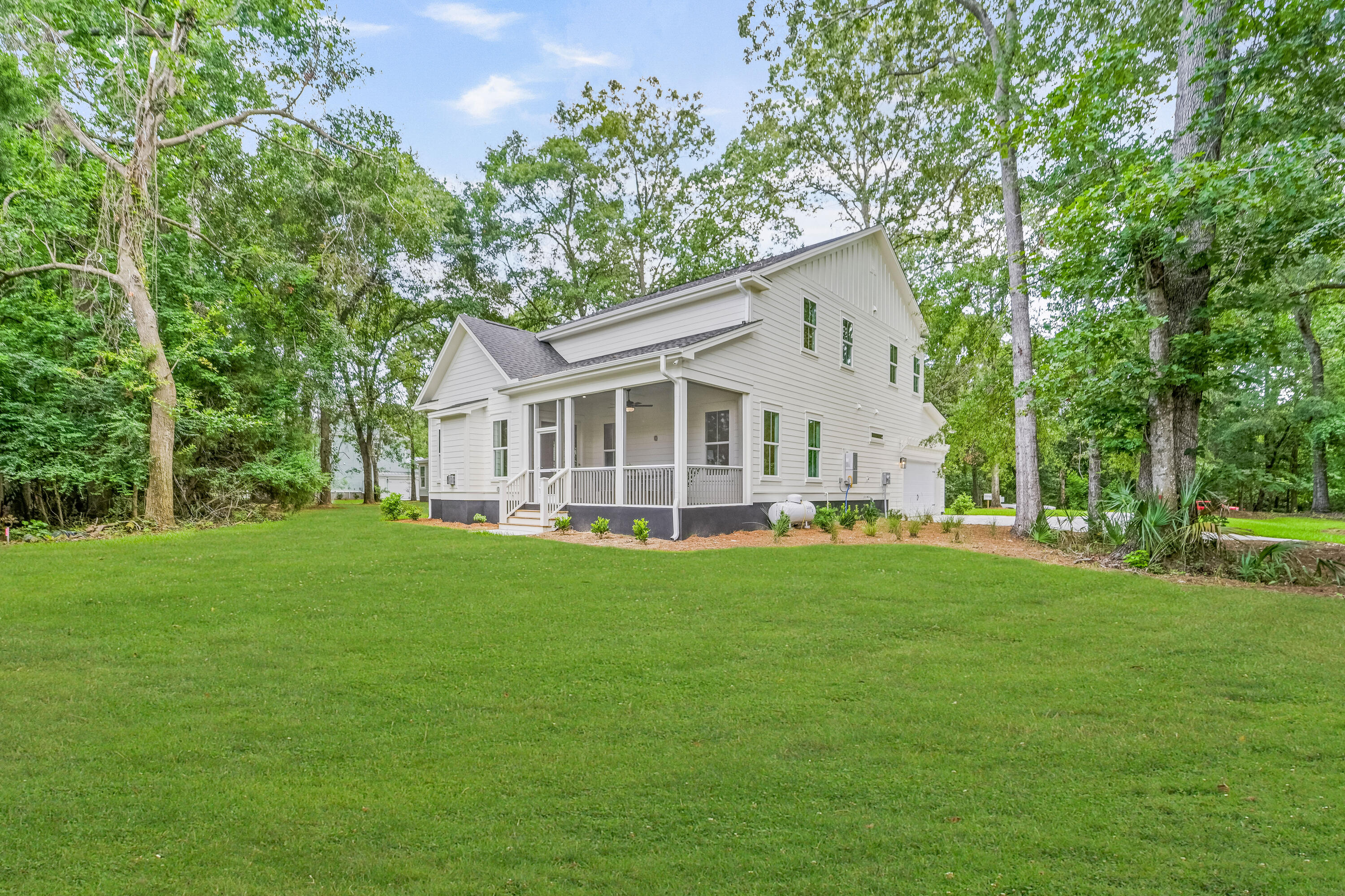 5710 Barbary Coast Road Hollywood, SC 29449 - Photo 49 of 60 backyard