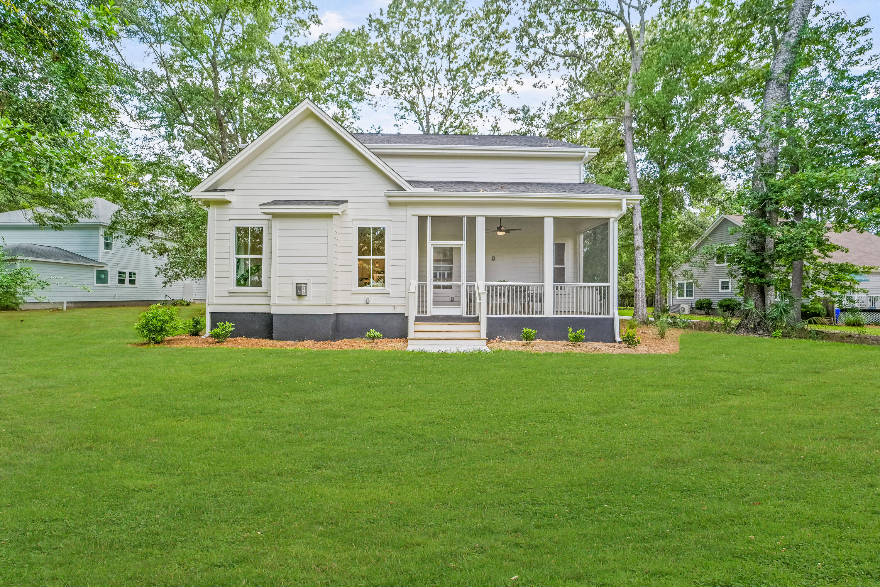 5710 Barbary Coast Road Hollywood, SC 29449 - Photo 50 of 60 backyard