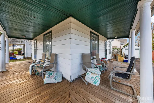 $399,999 | 12 Vine Street, Jamesburg, NJ 08831