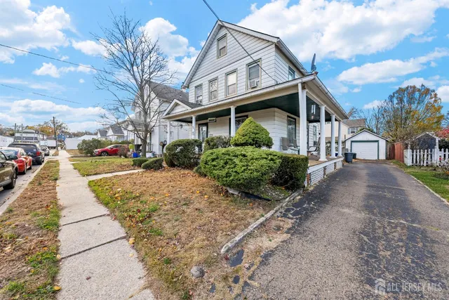 $399,999 | 12 Vine Street, Jamesburg, NJ 08831