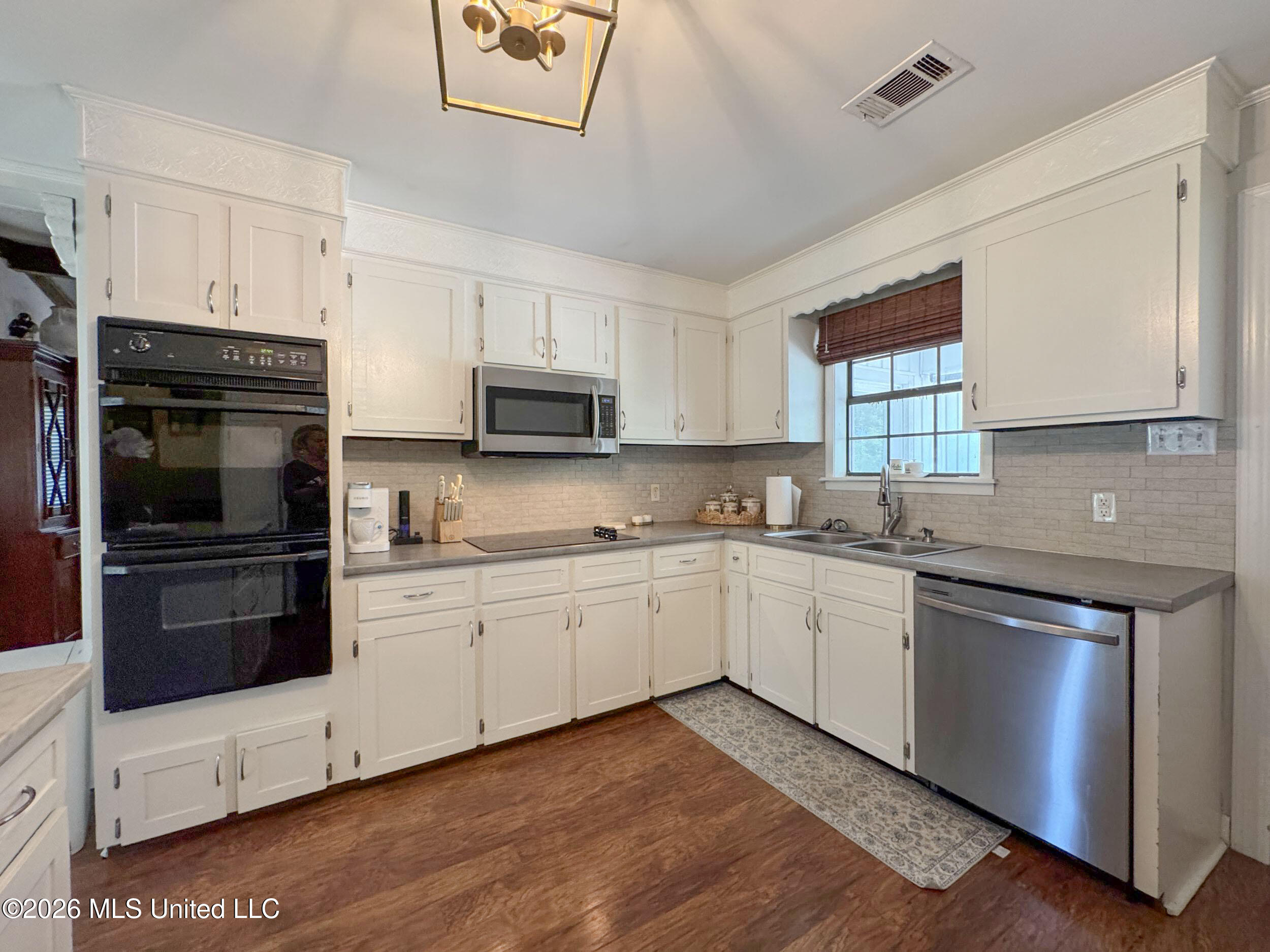 415 Woodland Road Batesville, MS 38606 - Photo 52 of 120 3rlawk22