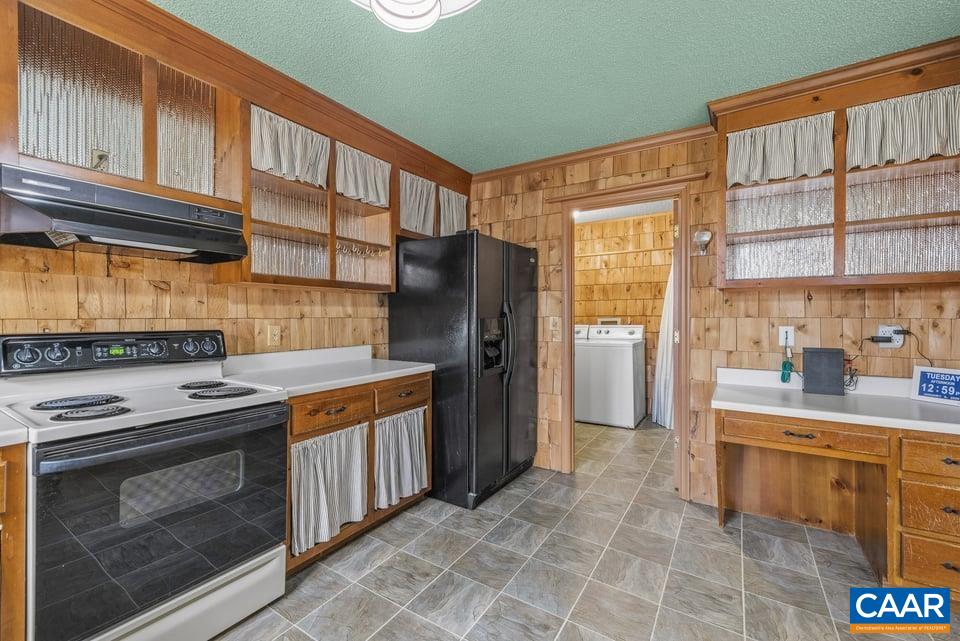 28 Out Of Bounds Road Palmyra, VA 22963 - Photo 16 of 46