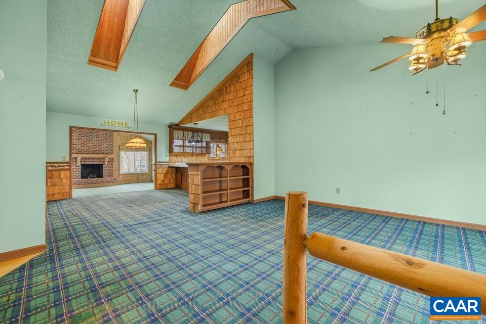 28 Out Of Bounds Road Palmyra, VA 22963 - Photo 4 of 46