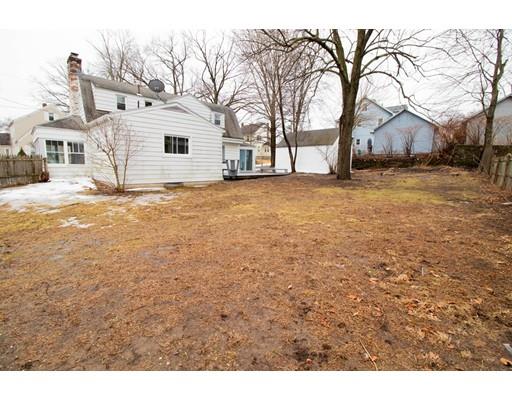 62 Fern Street Springfield, MA 01108 - Photo 23 of 27