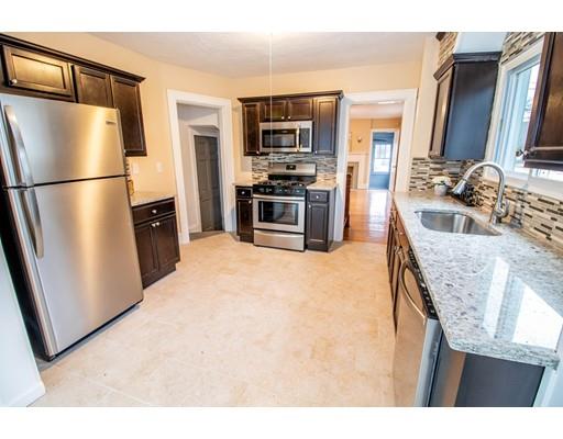 62 Fern Street Springfield, MA 01108 - Photo 8 of 27