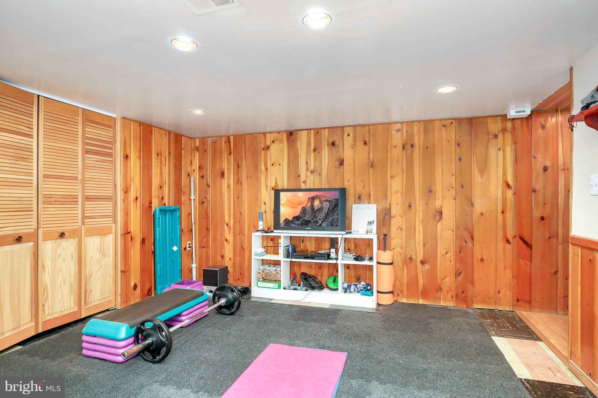 5304 Ravensworth Road Springfield, VA 22151 - Photo 24 of 30 a view of a room with toys and large window