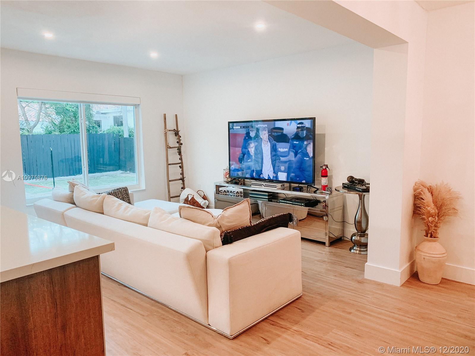 2263 Southwest 21st Street Miami, FL 33145 - Photo 10 of 25