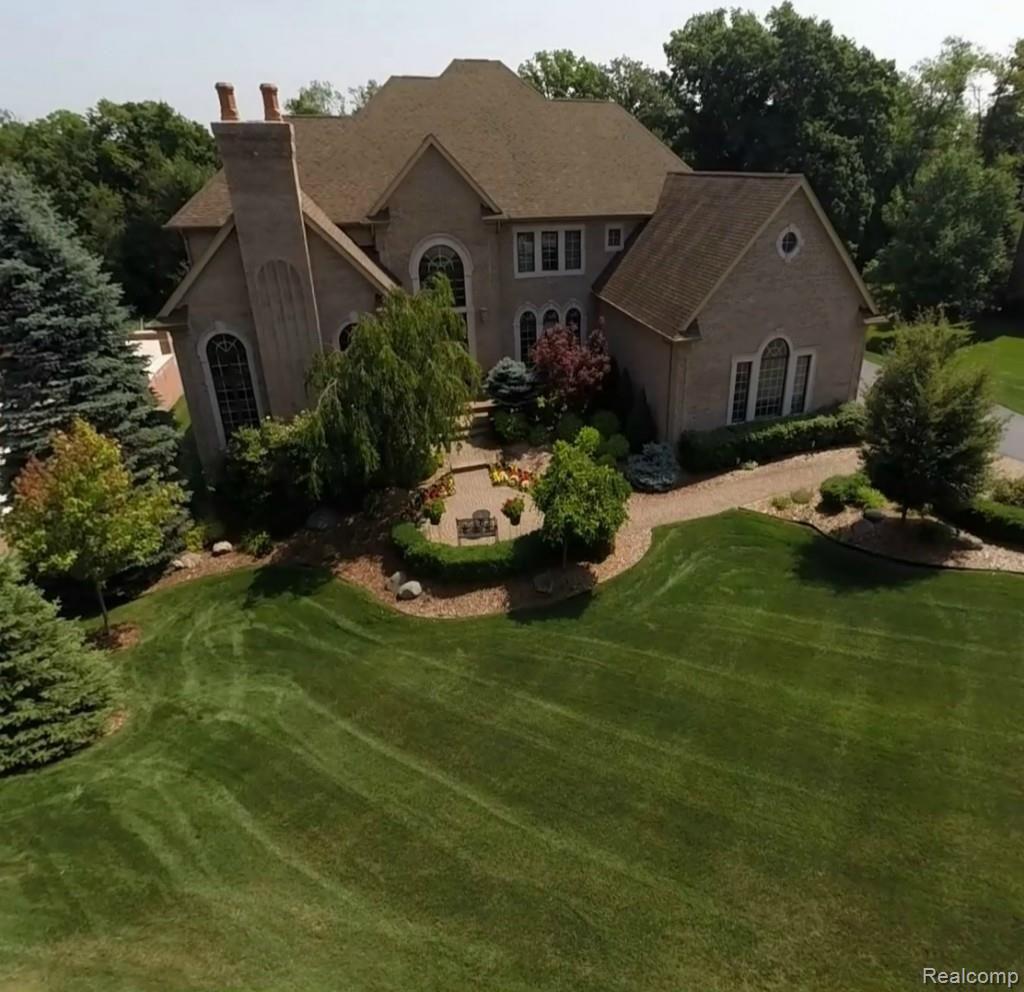 4607 Fawn Hill Court Rochester, MI 48306 - Photo 1 of 47 Welcome To 4607 Fawn Hill