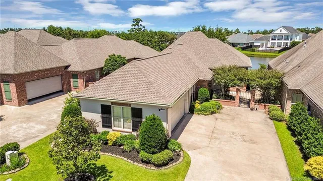 $560,000 | 6123 East Azalea Street, Lake Charles, LA 70605