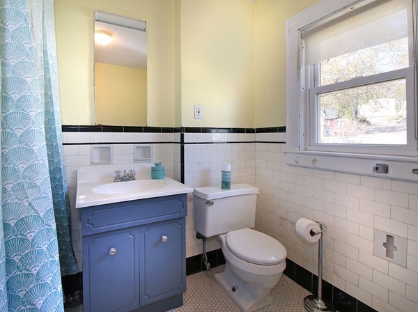 38 Roosevelt Road Medford, MA 02155 - Photo 14 of 18 Gallery Image 14