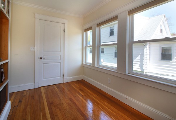 38 Roosevelt Road Medford, MA 02155 - Photo 4 of 18 Gallery Image 4