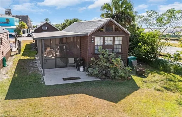 $156,000 | 825 Copeland Avenue, Unit 21, Everglades City, FL 34139