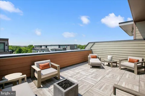 $1,725,000 | 44645 Danvers Terrace, Ashburn, VA 20147