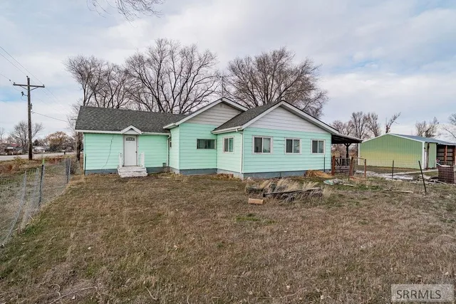 $394,000 | 3335 East County Line Road, Rigby, ID 83442