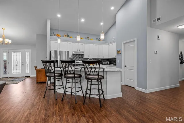 $465,000 | 207 East Foreman Street, Jonesburg, MO 63351