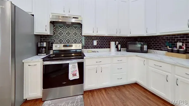 $465,000 | 207 East Foreman Street, Jonesburg, MO 63351