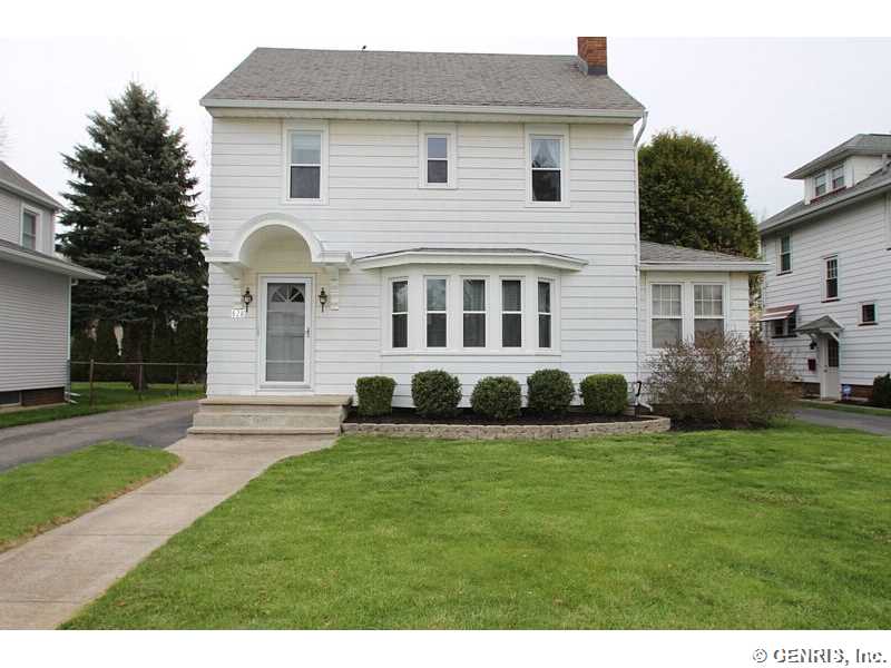 628 Laurelton Road Irondequoit, NY 14609 - Photo 1 of 1 Exterior Front.